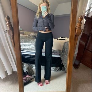 Lululemon Groove Yoga pants